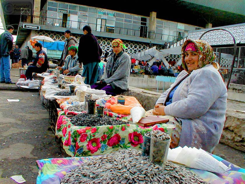 Women selling Seeds in Dushanbe